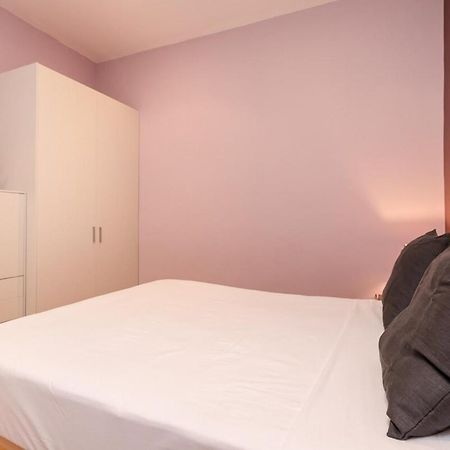 Fantastic 2 Bedroom 5 Minutes By Car From Plaza Catalunya บาร์เซโลนา ภายนอก รูปภาพ