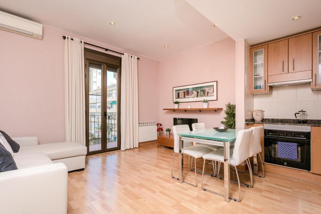 Fantastic 2 Bedroom 5 Minutes By Car From Plaza Catalunya บาร์เซโลนา ภายนอก รูปภาพ