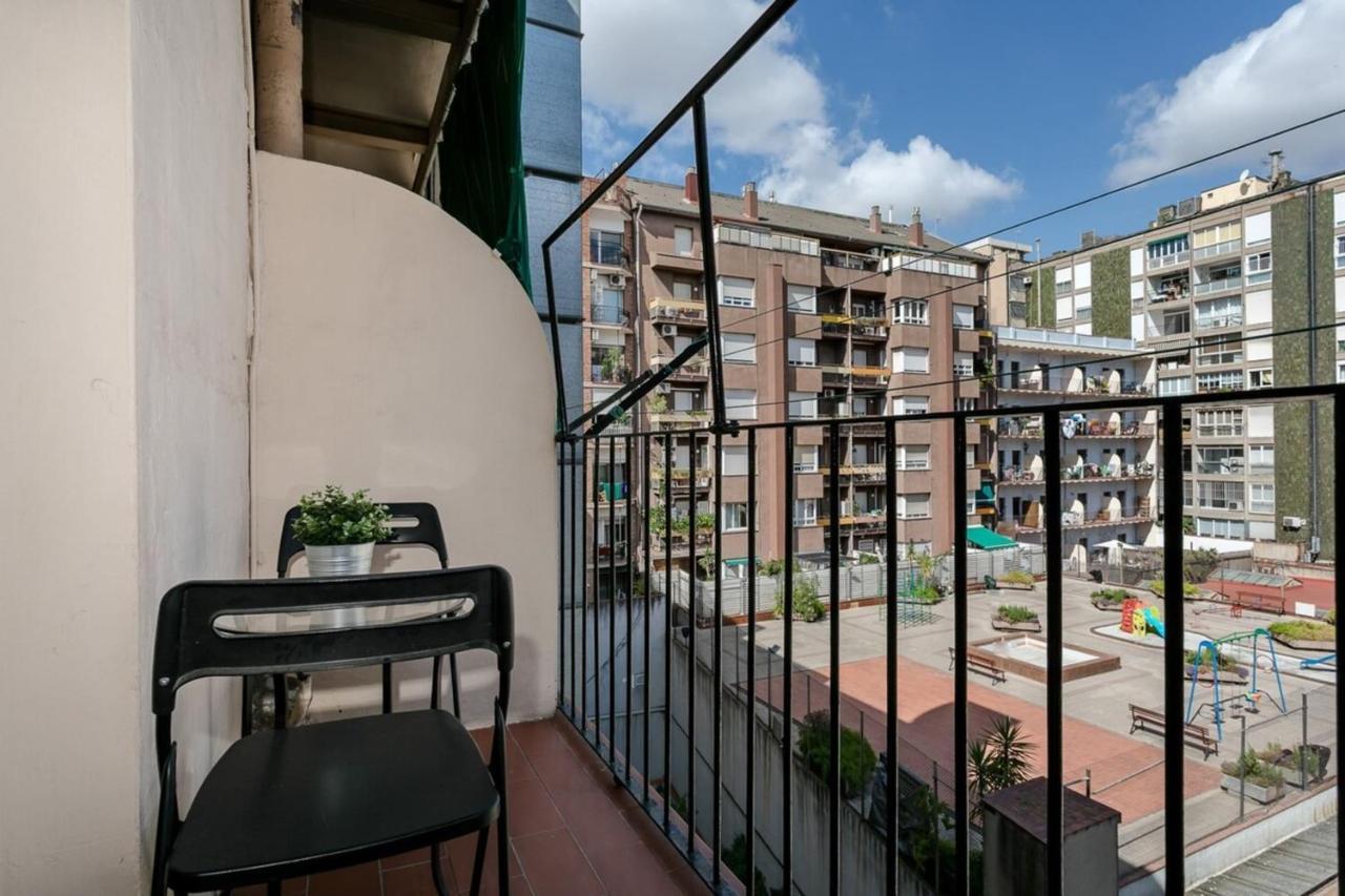Fantastic 2 Bedroom 5 Minutes By Car From Plaza Catalunya บาร์เซโลนา ภายนอก รูปภาพ