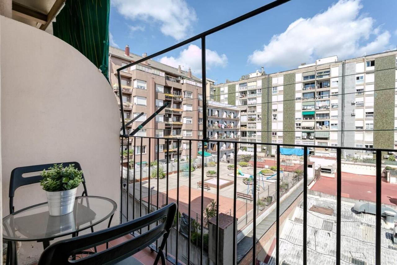 Fantastic 2 Bedroom 5 Minutes By Car From Plaza Catalunya บาร์เซโลนา ภายนอก รูปภาพ
